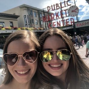 Meet your Posher, Megan